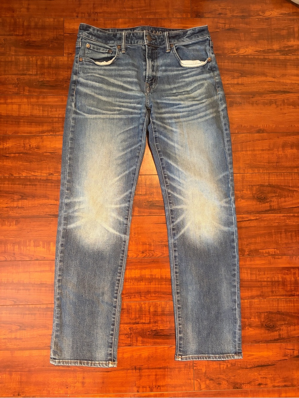 American Eagle Outfitters Faded Blue Original Straight Jeans | Size 32x32